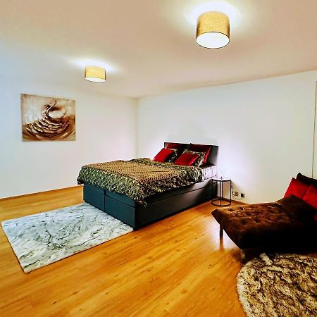 Montreux Lake Side Apartment! エクステリア 写真